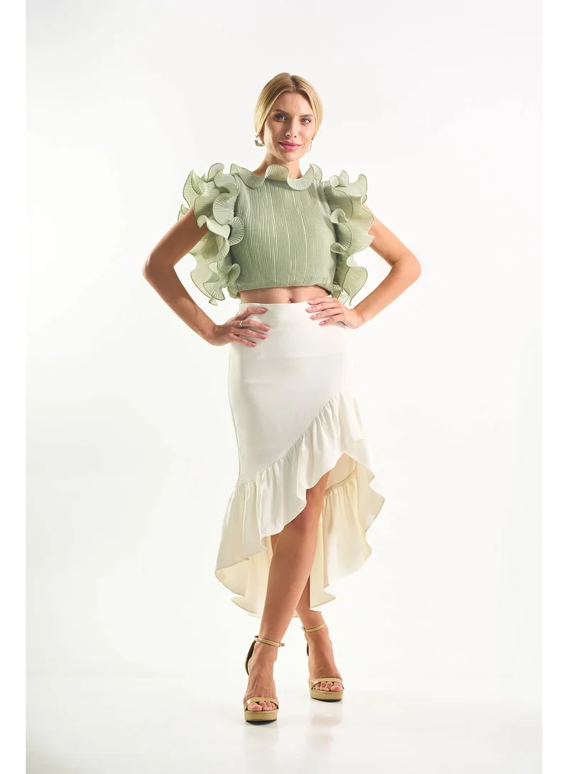 توترندس تنورة بفتحة جانبية